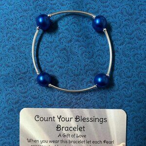 Gift of Love Blessing Bracelet Blue/pearl stretchy scripturecard Medium 7"-7.5"